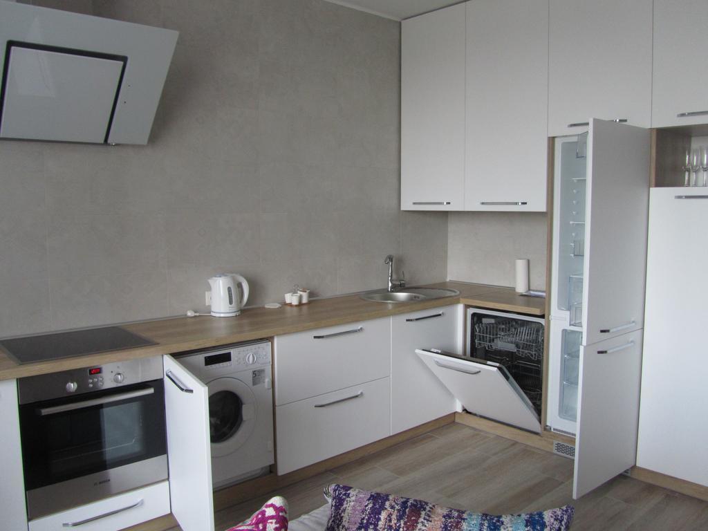 Apartments On Henuezskaya 5 Odessa Ngoại thất bức ảnh
