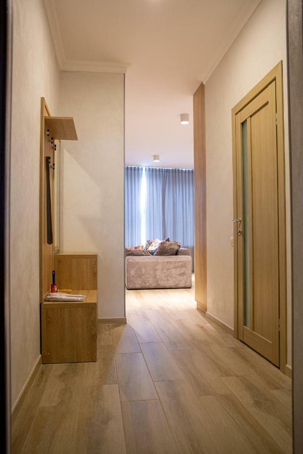 Apartments On Henuezskaya 5 Odessa Ngoại thất bức ảnh